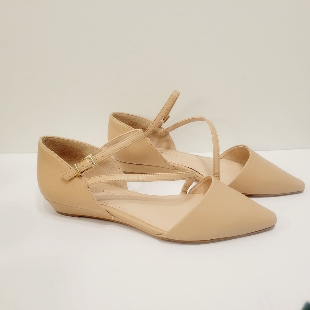 Womens Kelly & Katie Eluna Natural Adjustable Strap Point Toe Sandals Sz 8.5M